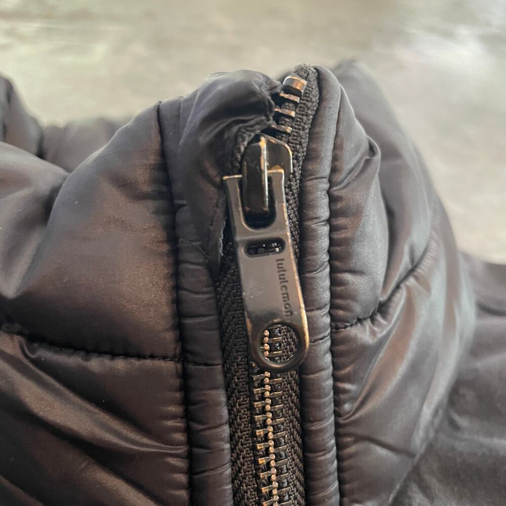 Lululemon Puffer Elbow Patch Jacket Sweatshirt Me… - image 3